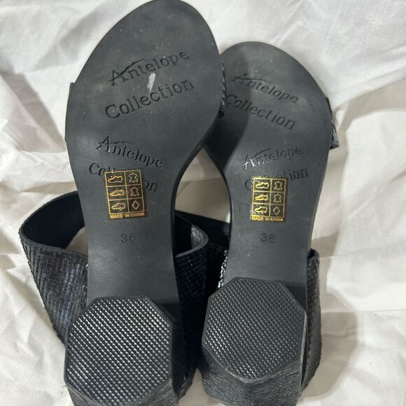 Antelope Leather Heeled Sandals - Amelia - Picture 4 of 6